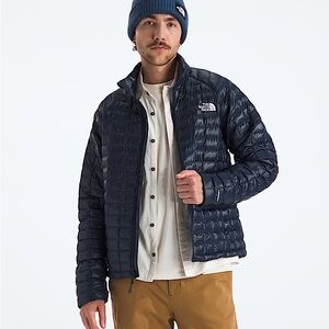 The North Face Men’s Navy Thermoball Quilted Packable Puffer Jacket